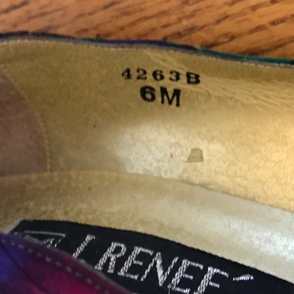 J RENEE Size 6 couture Shoes. - Picture 2 of 7